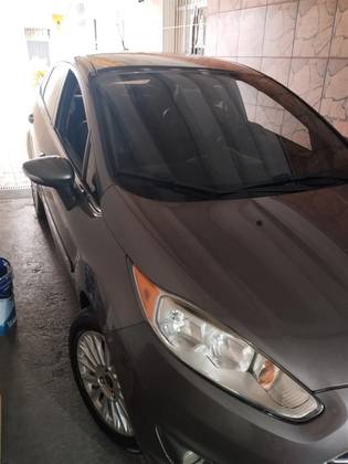 FORD FIESTA 1.6 TITANIUM SEDAN 16V FLEX 4P POWERSHIFT